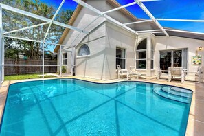 Et oppvarmet basseng