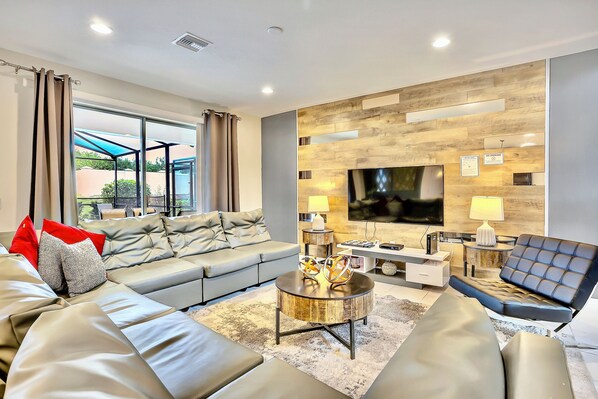 TV, DVD player, foosball - ref 35. Stunning villa own pool. Near Disney. Pet friendly (Four Corners)