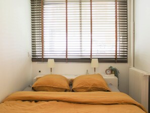 1 soverom, strykejern/-brett, wi-fi og sengetøy