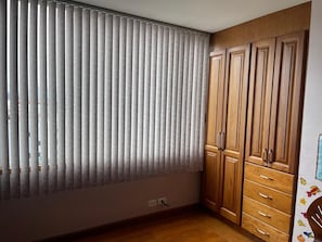 Interior - POSHEST QUITO, 2 BDR+FULL BTHR, 3 BEDS, LIVING ROOM 65" TV, FULL KITCHEN+LAUNDRY (Quito)