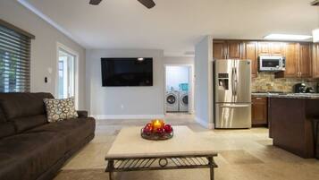 Smart-TV, Computerbildschirme