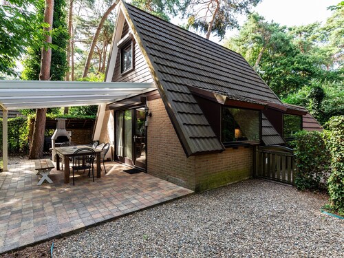 Cozy Garden Retreat in Lanaken