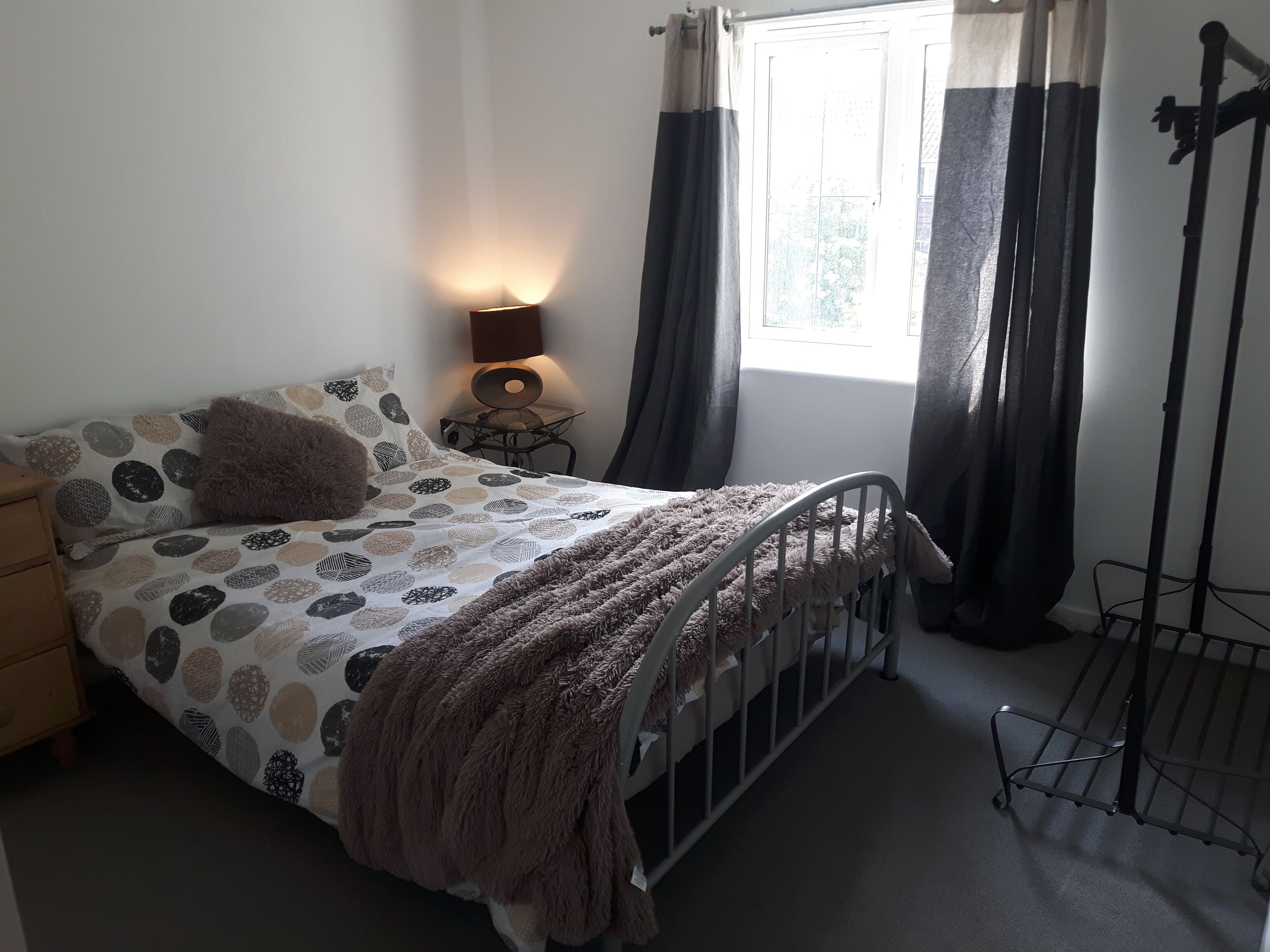 2 bedrooms, bed sheets