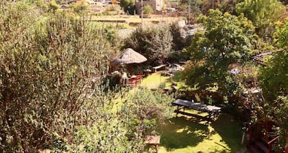 Full Moon Eco Lodge