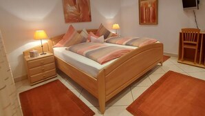 Nhà | 1 phòng ngủ, bàn ủi/dụng cụ ủi quần áo 
