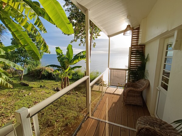 Business Suite, Balcony, Sea View | Terrace/patio