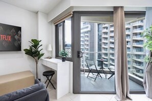 Room - Dominiks Elegant Apt. Beach Pool @ Tambuli Resort (Lapu-Lapu City)