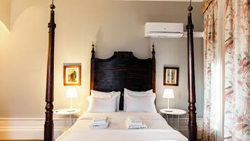 3 habitaciones, tabla de planchar con plancha, cuna de viaje y wifi