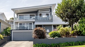 Exterior - Blue Horizon in Mollymook Beach (Mollymook Beach)