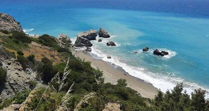 With sea View in Keratokampos