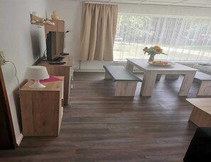 Bungalow | Oppholdsrom