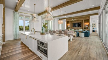 7 habitaciones y acceso a internet 