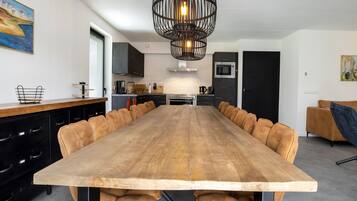 Villa | Tempat makan