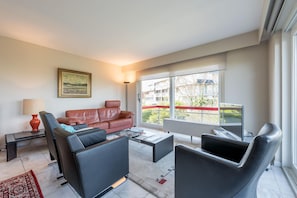 Apartment | Living area - Apartment Near Koksijde by the Sea (Koksijde)