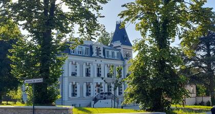 Appartement 3 PiĂšces Petit Chateau au Coeur de la Ville. Exceptionnel !