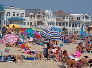 Beach - SUMMER FUN IN A 3BED/2BATH SINGLE FAMILY HOME! (Belmar)