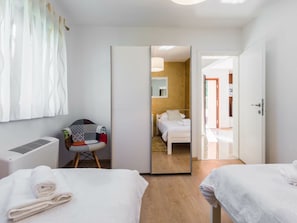 1 bedroom