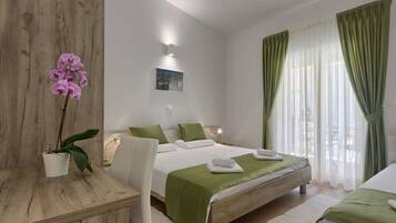 Villa | 3 bedrooms, iron/ironing board