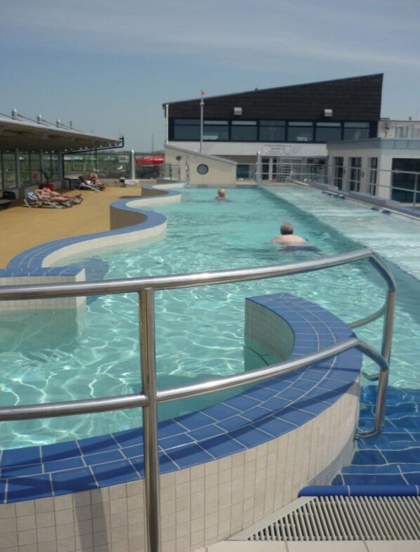 Pool - North Sea Holiday House Wellmeyer (Wurster Nordseeküste)