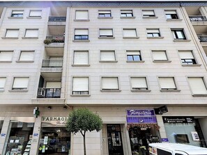 Apartment | Exterior - Apartment in A Valenzb With sea Beach (Ourense)