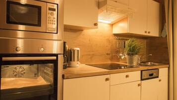 Nhà | Bếp riêng | Lò nướng, ấm điện, lò nướng bánh mì