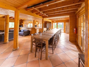 House | Dining