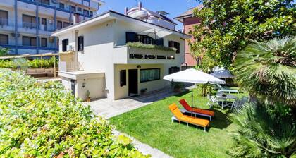 Two-room apartment with terrace in Villino D'Agostino