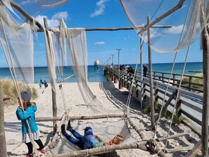 Beach - Kommodig Utkiek Modern Retreat (Zingst)