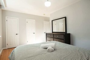 4 Schlafzimmer, kostenloses WLAN, Bettwäsche