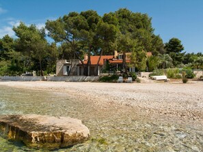 Villa | Bahagian luar