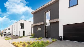 Apartment | Exterior