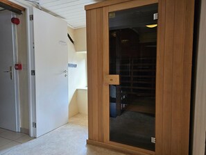 House | Property amenity - Renovated Holiday Home in Stavelot With Infrared Sauna (Stavelot)