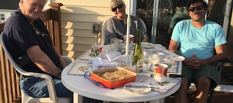 Family cabin by the sea available August and September in Newfoundland