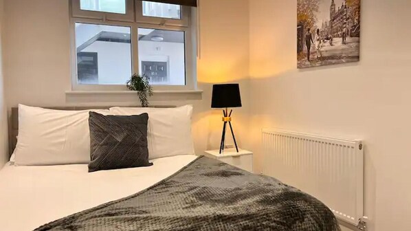 Apartament | 2 dormitoris, wifi gratuïta i roba de llit