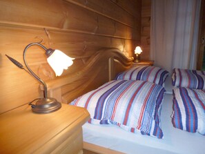 2 bedrooms, individually furnished - Holiday Apartment Kleinlehenhof (Naturno)