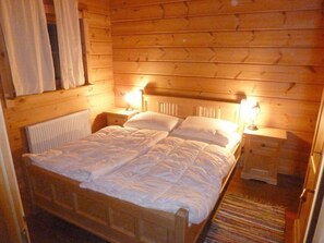 2 habitaciones y muebles diferentes 
