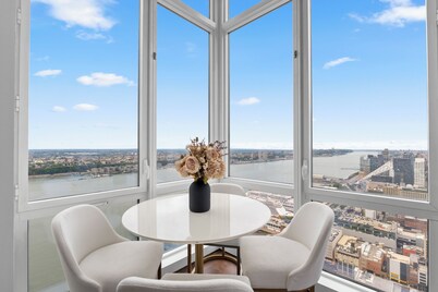 BREATHTAKING SKYLINE VIEWS! Corner Luxury 2BR/2BA near Times Sq + Video Tour