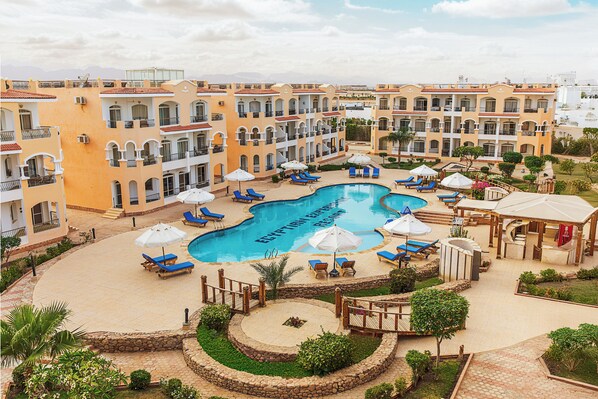 Apartment | Pool | Outdoor pool - Beautiful Apartment in Egyptian Experience Resort (Sharm El Sheikh)