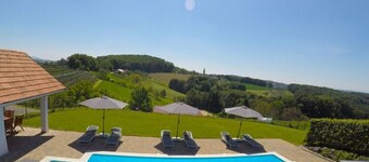 Apartment in Schwalbenhof Farm