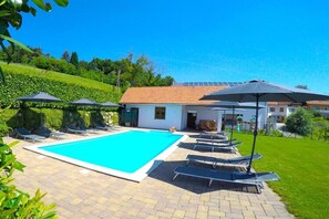 Piscine extérieure