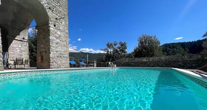 A Charming Stay in Casola in Lunigiana