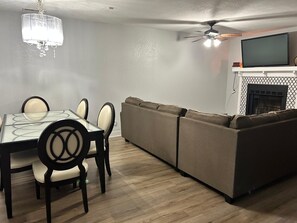 Dining - Long stays welcome • High-speed Wi‑Fi, workspace, full kitchen, quiet neighborhood (Virginia Beach)