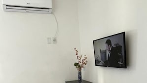 ميني بار وواي فاي مجانًا