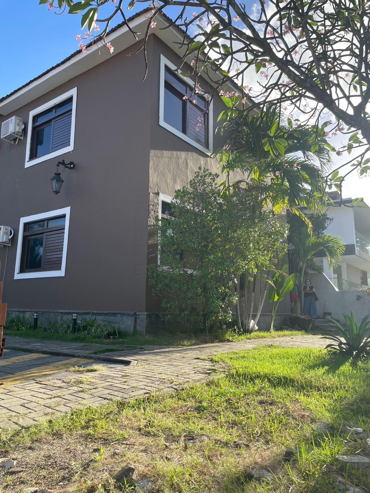 Fachada da propriedade
