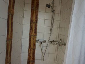 Apartment | Bathroom | Towels