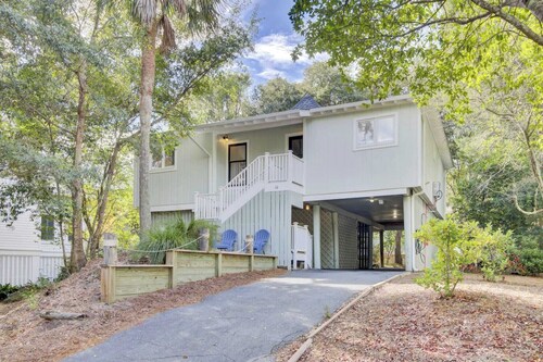 10 Sandcrab Court by Avantstay Beautiful Home w/ Deck, Walk to the Beach