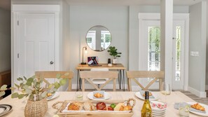 House (4 Bedrooms) | Interior - Hilton Hideaway by Avantstay Private Pool, Walk to Beach (Hilton Head Island)