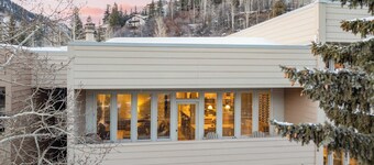 Sunvail by Avantstay 10min Walk to Ski Lifts!