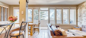 Sunvail by Avantstay 10min Walk to Ski Lifts!