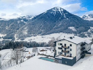 Apartment | Exterior - Apartment With Shared Infinity Pool (Sankt Martin am Tennengebirge)
